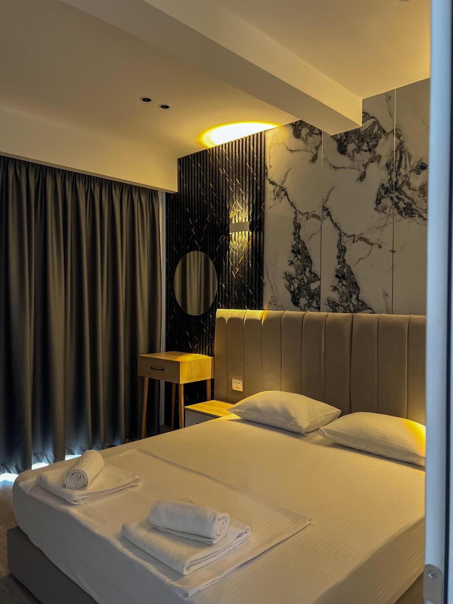 Serenity Apartments Ksamil Dış mekan fotoğraf